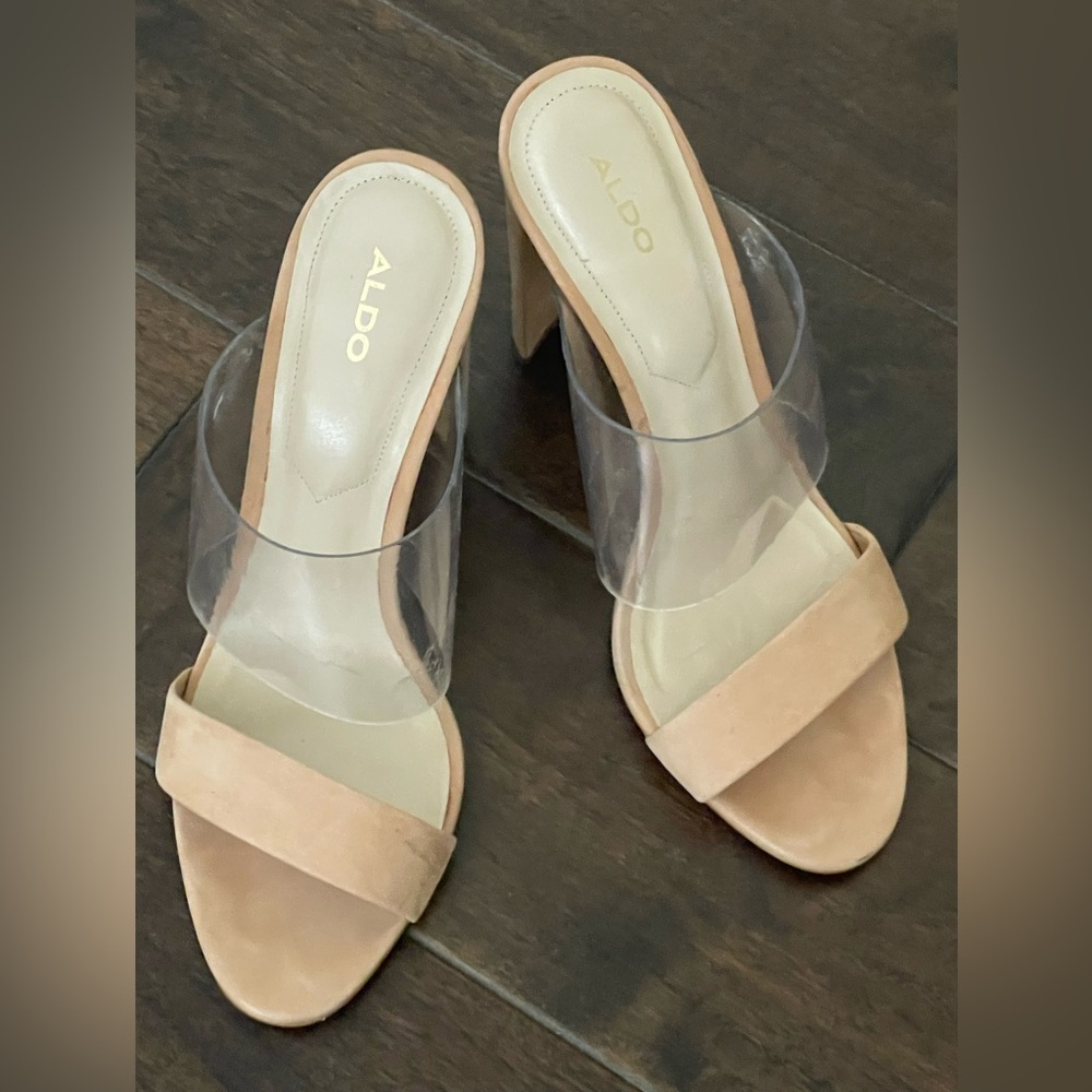 Aldo heels nude beige faux suede pvc worn 1 time to photo shoot sz 7.5